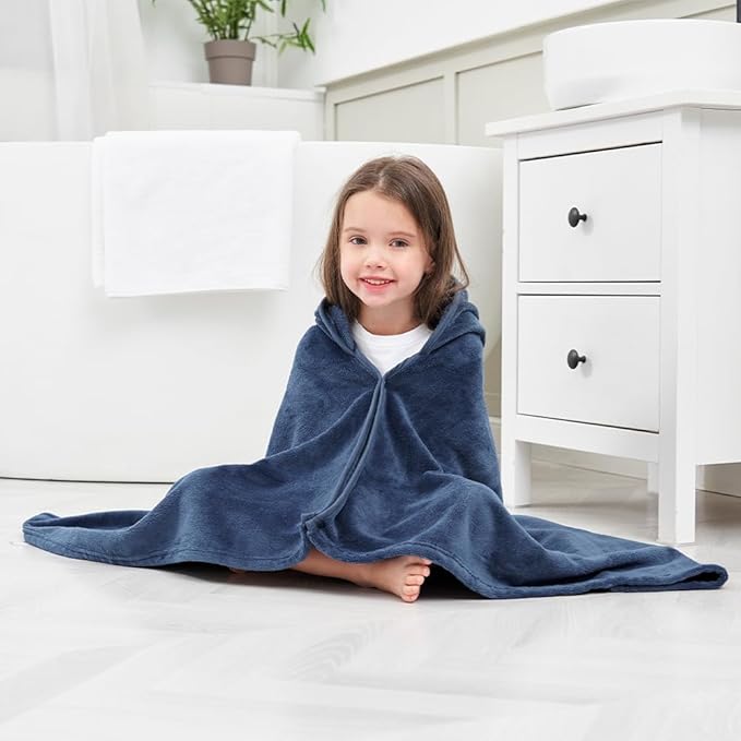 Hiturbo 2Pcs Kids Fleece Hooded Towel: Soft Plush Warm Blanket - 50"x30" Pool Beach Bath Swim Towel Wrap for 3-12 Yrs (Navy)