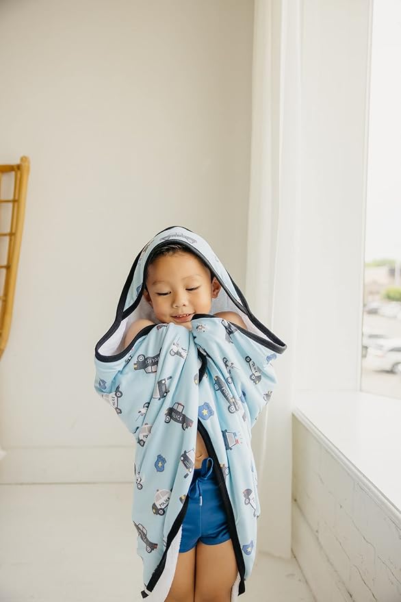 Copper Pearl Hooded Bath Towels Premium Knit/Terry Cloth Baby Towels with Hood, Pockets, and Cool Designs - Great to Gift and Make Bath Time Fun - Baby Bath Towel, Leo