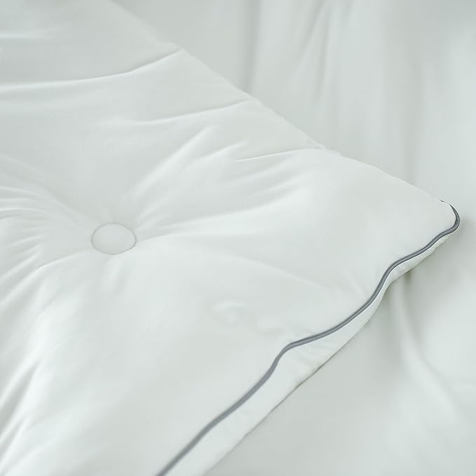 KASENTEX Super-Duper Ultra Soft Lightweight Jersey Knit King Comforter Set, Smooth White Comforter Bed Sets, 3 Piece Solid Breathable Bedding, Light Summer King Size - 2 Pillow Cases, 102x90in