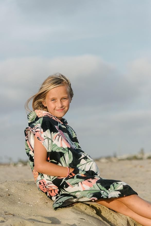 Slowtide Makai Kids Changing Poncho | Ultra Soft & Absorbent | Internal Access Dual Pockets