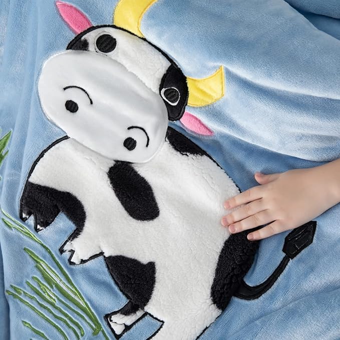 COSUSKET Kids Cow Throw Blanket, 3D Animal Embroidery Sherpa Blanket Girls Boys Gifts