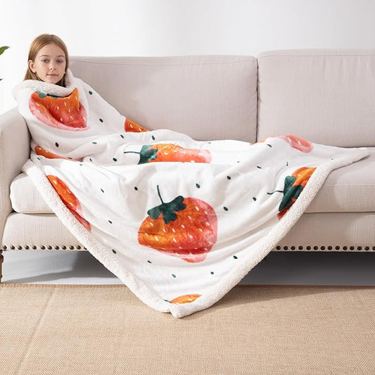 COSUSKET Throw Blanket for Kids Sherpa 50×60 inches, Strawberry Fruit Blankets, Super Soft Fuzzy Plush Flannel Blanket Boys Girls Gifts