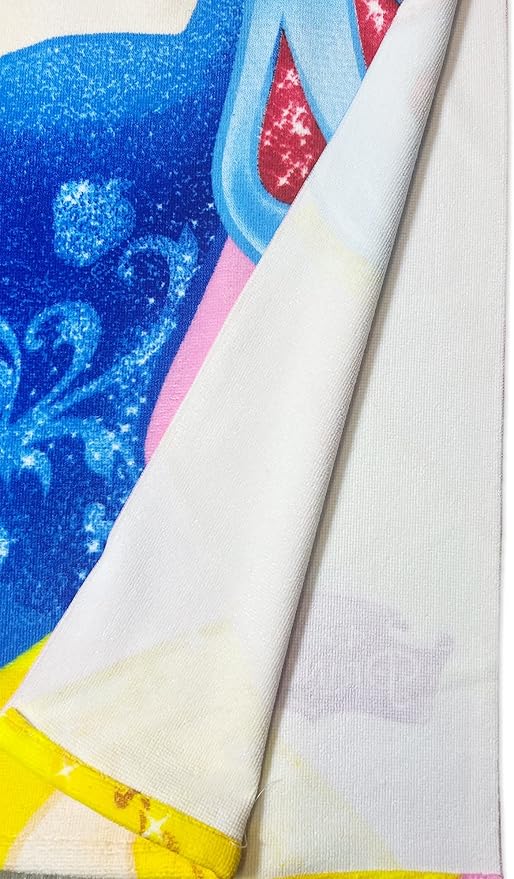 Wonder Woman KOMARKIDS Girls Snow White, Bella and Ariel Flower Design Pink Towel