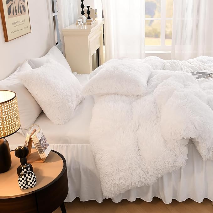 Litanika White Fluffy Comforter Full Size, Luxury Shaggy Plush Fuzzy Bedding Set for Full Bed, Ultra Soft Warm Velvet Comforter 3 Pieces(1 Faux Fur Comforter 79×90 Inch, 2 Pillowcases)
