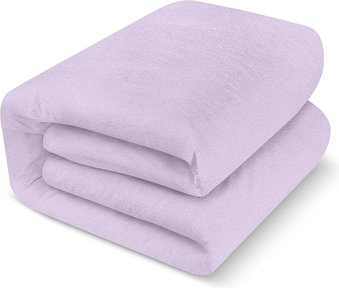 Utopia Bedding Waterproof Mattress Protector Twin Size, Premium Terry Mattress Cover 200 GSM, Breathable, Fitted Style with Stretchable Pockets (Lavender)