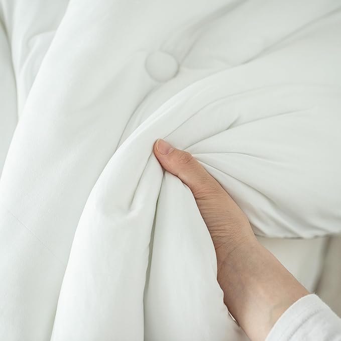 KASENTEX Super-Duper Ultra Soft Lightweight Jersey Knit King Comforter Set, Smooth White Comforter Bed Sets, 3 Piece Solid Breathable Bedding, Light Summer King Size - 2 Pillow Cases, 102x90in