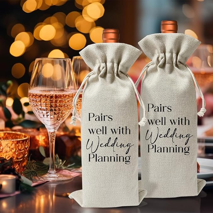 Wedding Planner Gift Wine Bag, Engagement Party Supply, Wedding Officiant Gift Idea, Pastor Appreciation Gift, Thank You Wedding Gift, Bridal Party Gift for Bridesmaid Boxes, Burlap Wine Bag
