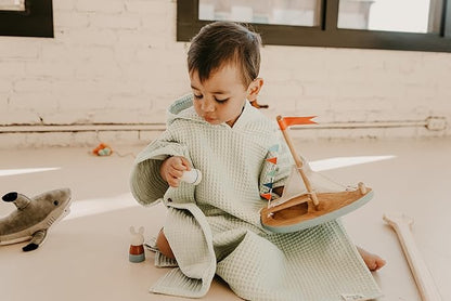 Hooded Towel for Babies + Toddlers | Snaps into a Poncho | Organic Cotton Waffle | Lighweight and Absorbent | Bath, Beach, and Pool | Multiple Colors (Small (0-3 Yrs), Fog)
