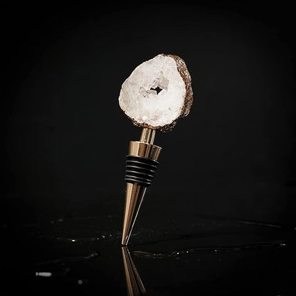 NIKITA Crystal Bottle Stopper - Natural Quartz Agate Bar Accessory in Gold or Silver - Engagement Gifts for Couples Newly Engaged or Bride to Be - Wine seal - Wine Stopper (Gold)