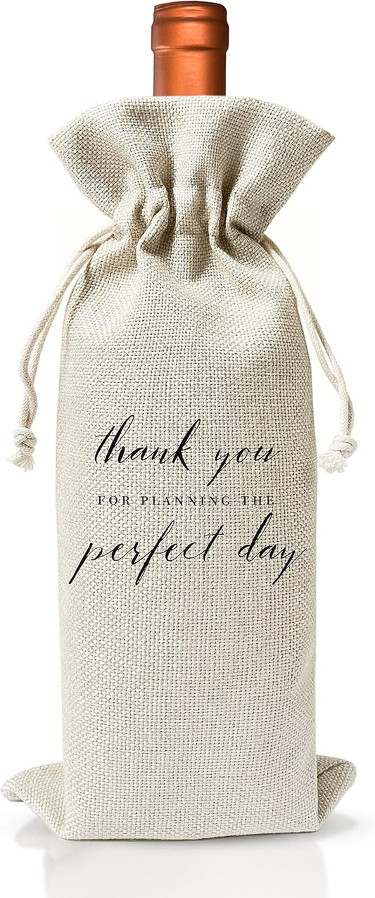 Wedding Gifts Wine Bag (1pc) - Pairs well with getting married, Engagement Gift for Couples, Gift for her, Engagement Wine Bag - Mr and Mrs Wedding Gift - Bride and Groom - Bridesmaid Gift- HiMo245