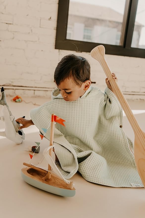 Hooded Towel for Babies + Toddlers | Snaps into a Poncho | Organic Cotton Waffle | Lighweight and Absorbent | Bath, Beach, and Pool | Multiple Colors (Small (0-3 Yrs), Fog)