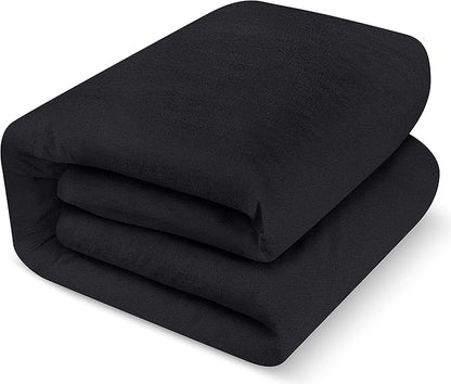 Utopia Bedding Waterproof Mattress Protector Twin Size, Premium Terry Mattress Cover 200 GSM, Breathable, Fitted Style with Stretchable Pockets (Black)